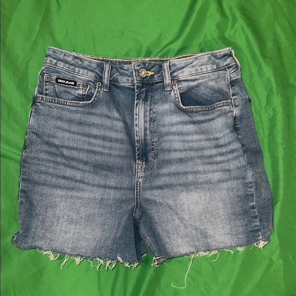 DKNY Jeans Blue Jean Shorts High-Waisted size 30 - Picture 2 of 10